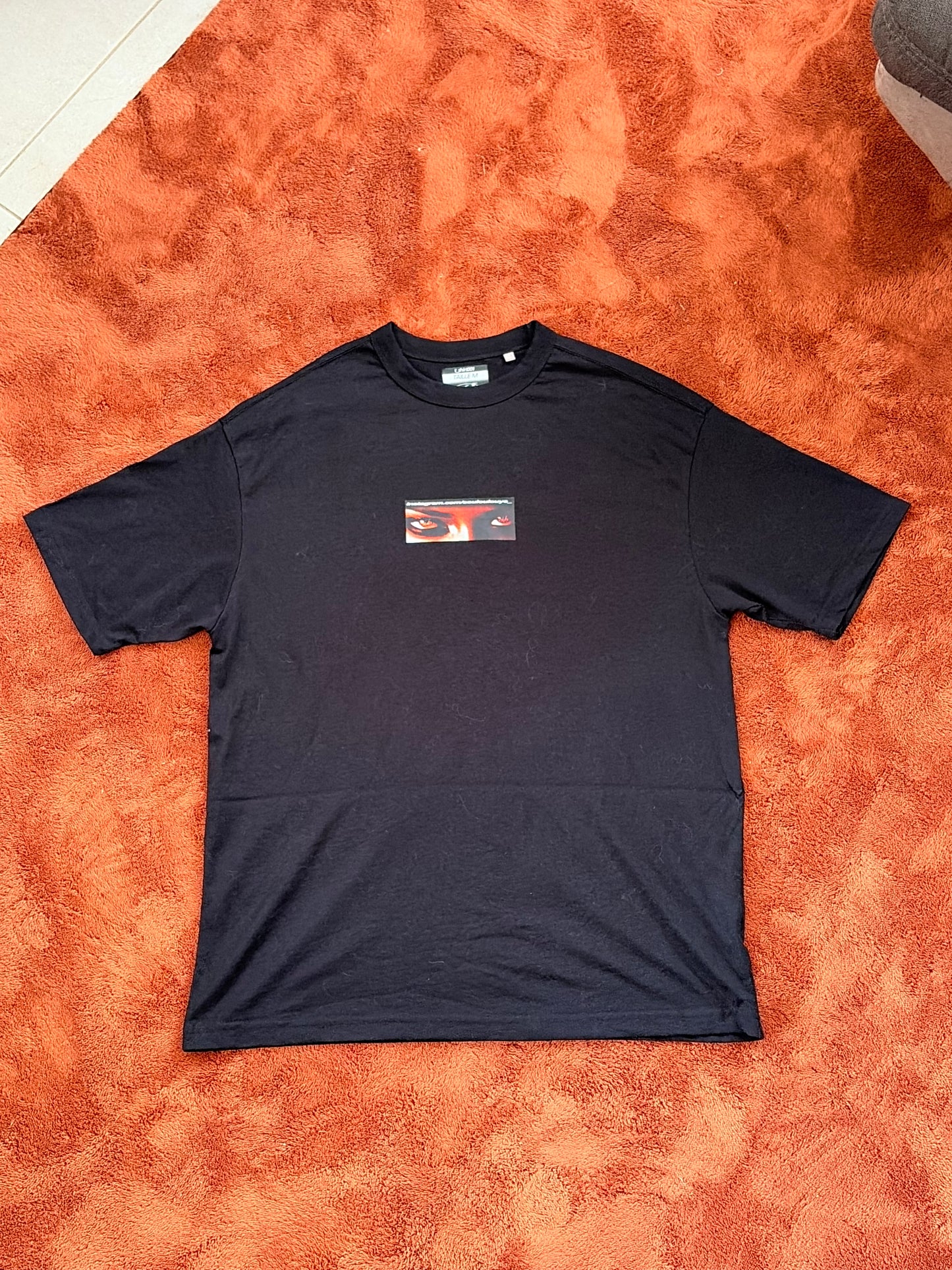 t_SHIRT001