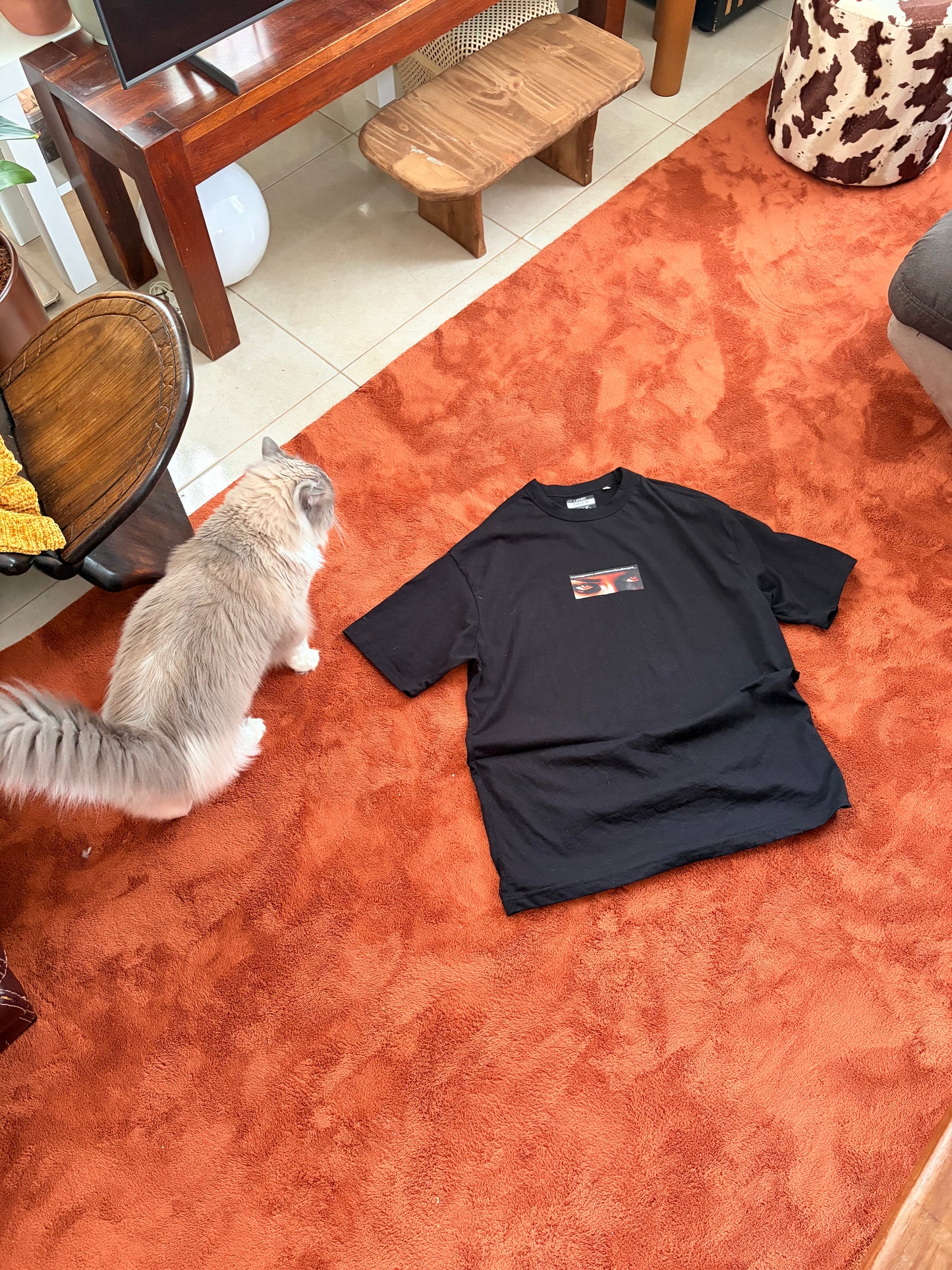 t_SHIRT001
